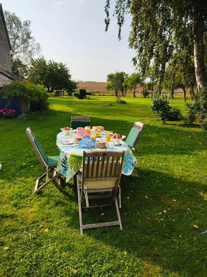 Bed and Breakfast A la Métairie Lindry Exterior foto